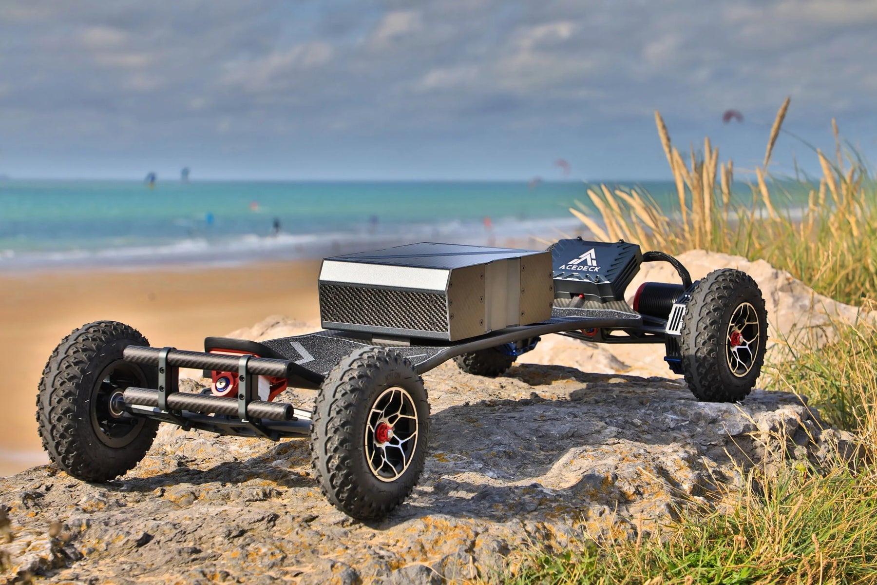 acedeck nyx z1 mountainboard electric skateboard in sand